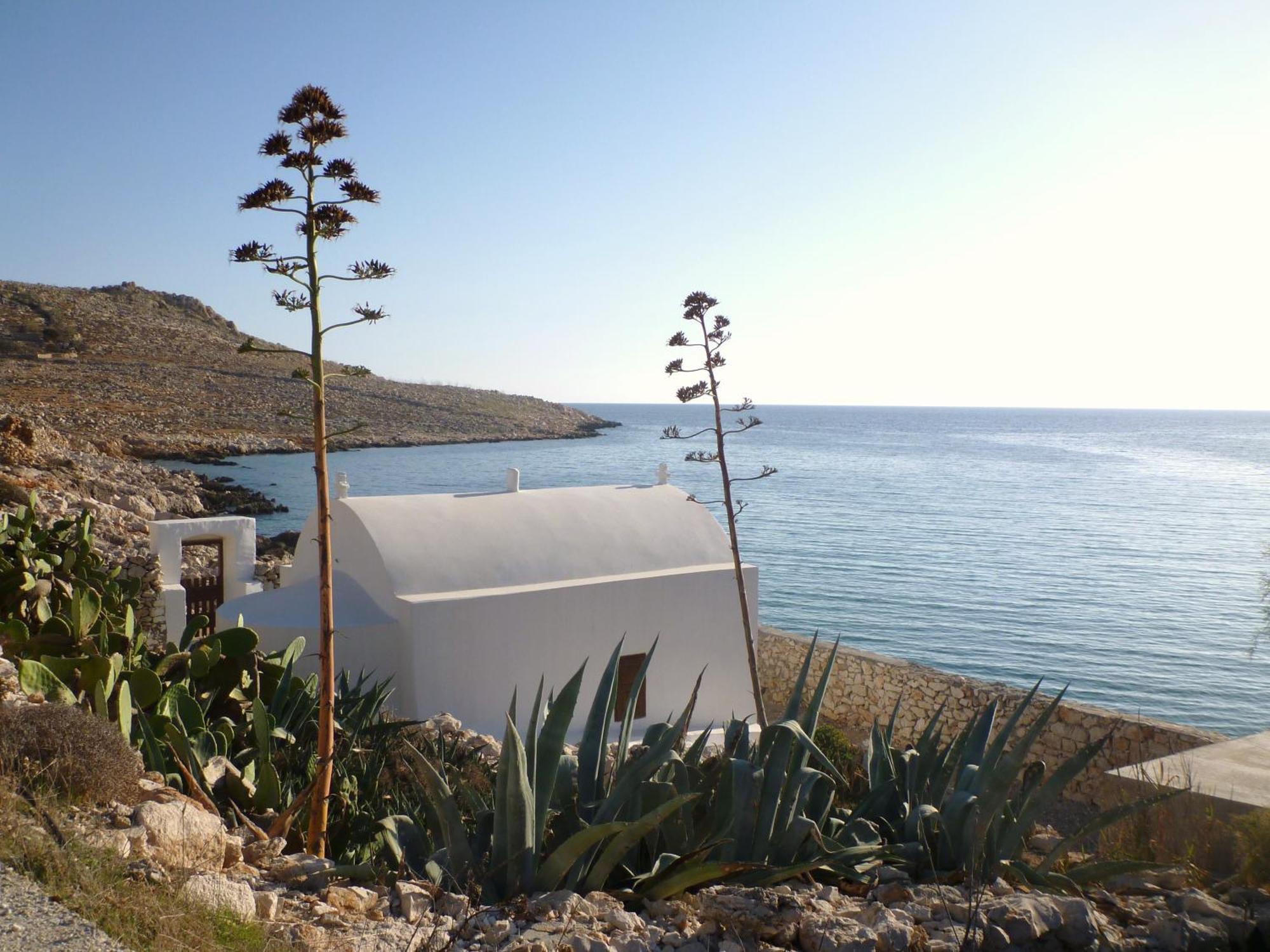 Bright Sun Villas Chalki Town Exteriör bild