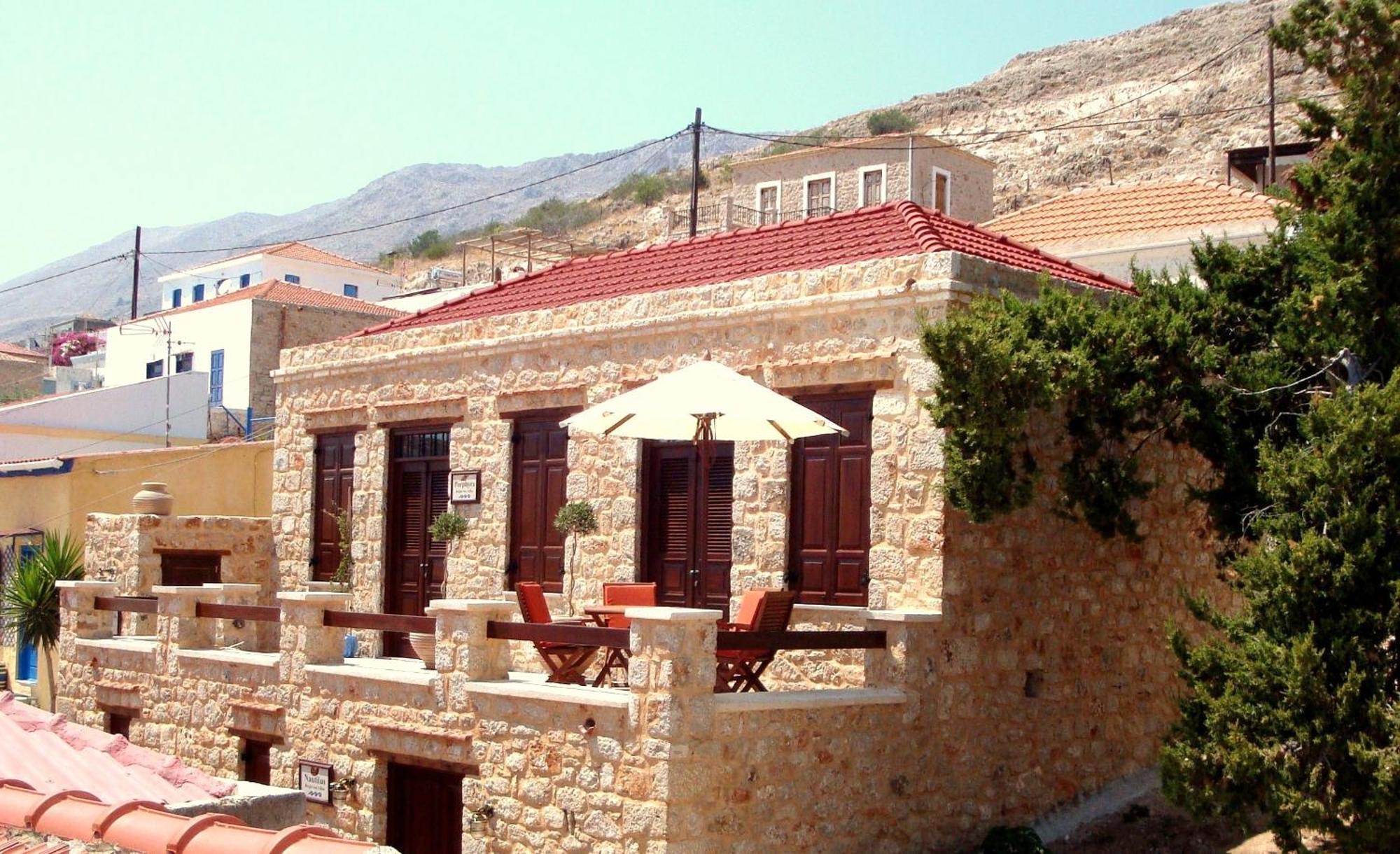 Bright Sun Villas Chalki Town Exteriör bild